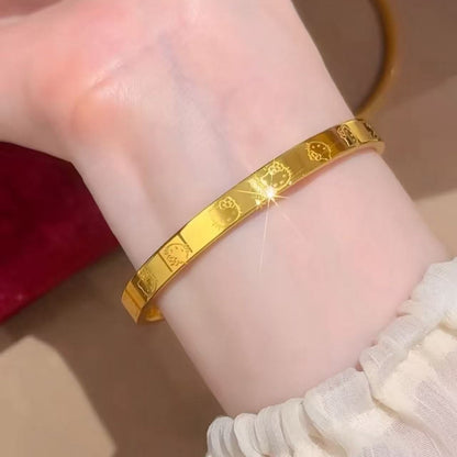 Golden Kitty Bangle ✨