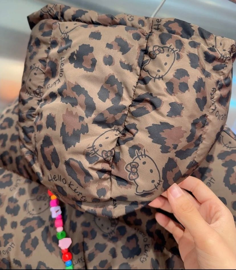 Hello KT Leopard Print Signature Plush Coat&Fluffy Bag