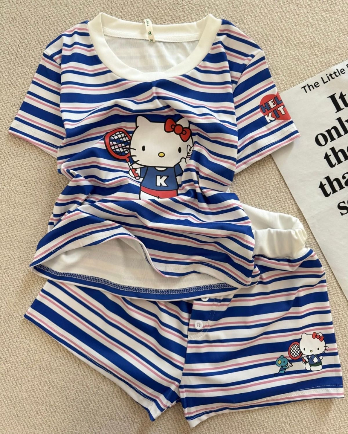 Hello KT Cute&Comfy Soft Girlie Striped Pajamas❤️💙🤍